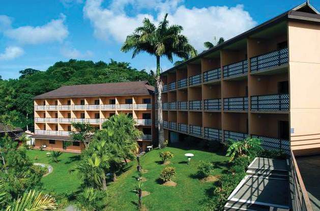 Grafton Beach Resort Black Rock Buitenkant foto